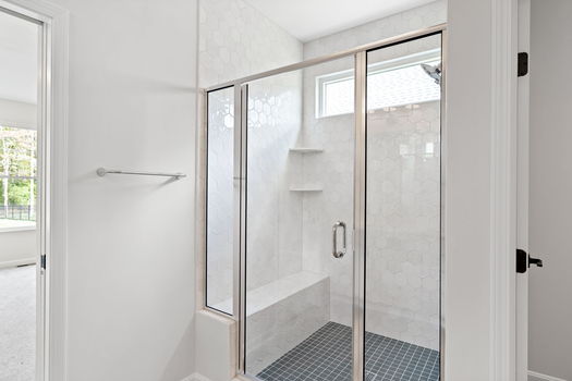 37-web-or-mls-950 Larkspur (37 of 47)