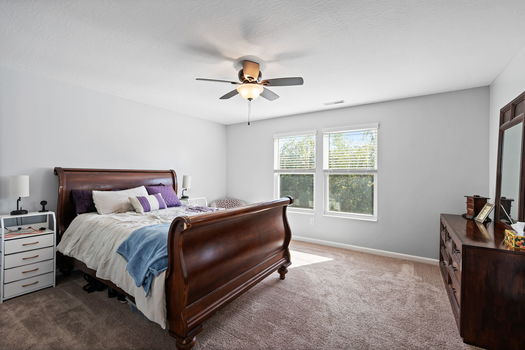 39-web-or-mls-4303 Hunting Hawk Dr (39 of 50)