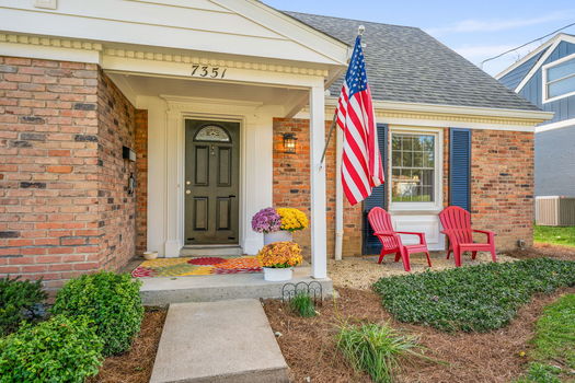 4-web-or-mls-7351 Miami Hills Dr (4 of 62)