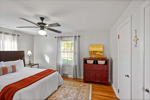 42-web-or-mls-7351 Miami Hills Dr (42 of 62)