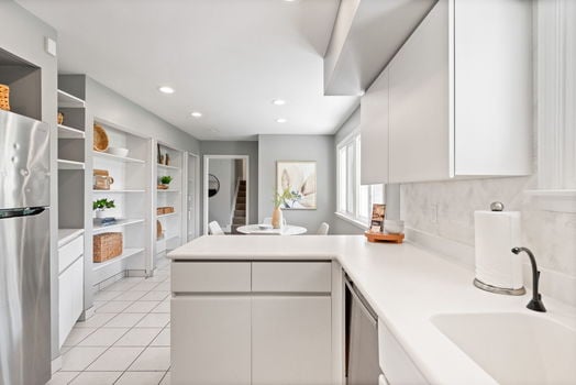 45-web-or-mls-9528 Croton (45 of 66)