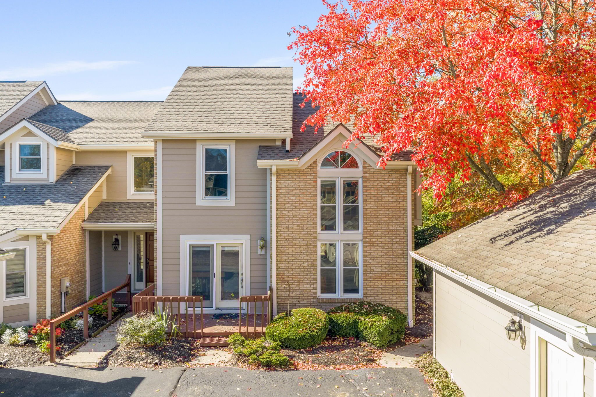 12-web-or-mls-11783 Gable Glen (12 of 57)