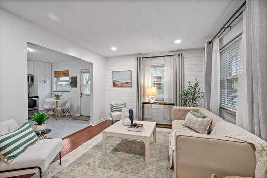 14-web-or-mls-7252 Osceola Dr (14 of 47)