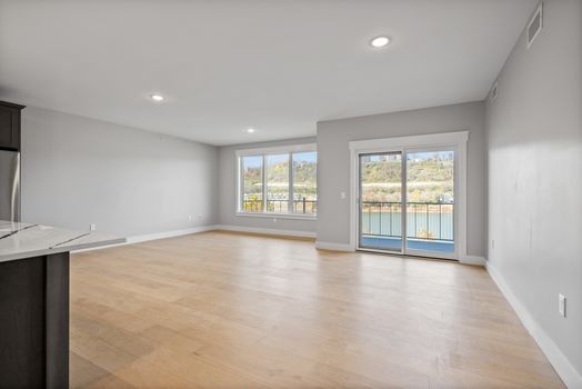 16-print-747 Manhattan Blvd Unit 303 (3 of 37)