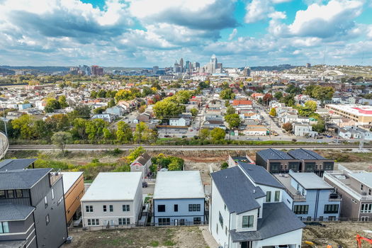 17-web-or-mls-110 W 13th St (17 of 59)