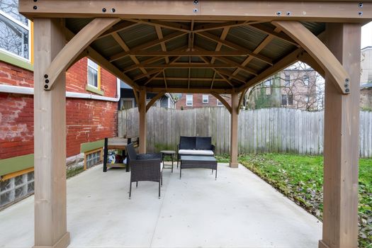 MLS Photo Editing (2048 x 1535 px) - 1