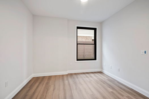 23-web-or-mls-110 W 13th St (23 of 59)