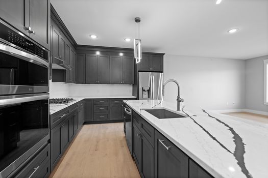 24-print-747 Manhattan Blvd Unit 303 (11 of 37)