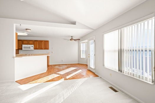 25-web-or-mls-8211 Melrose (25 of 51)