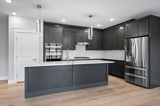 26-print-747 Manhattan Blvd Unit 303 (13 of 37)