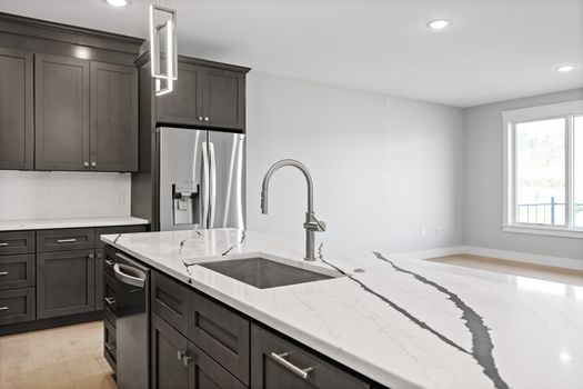 28-print-747 Manhattan Blvd Unit 303 (15 of 37)