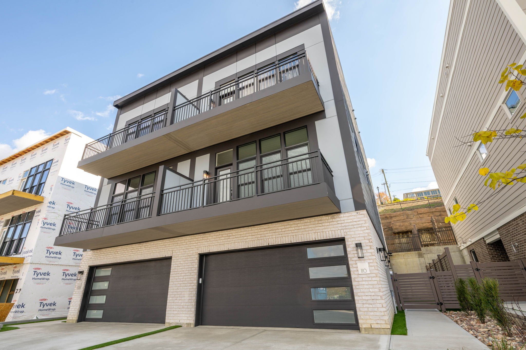 3-web-or-mls-110 W 13th St (3 of 59)