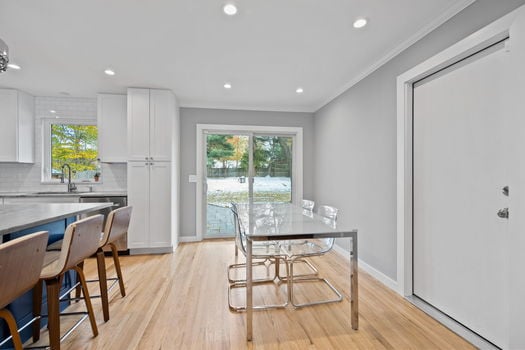 44-web-or-mls-8690 Brittany Dr (44 of 55)