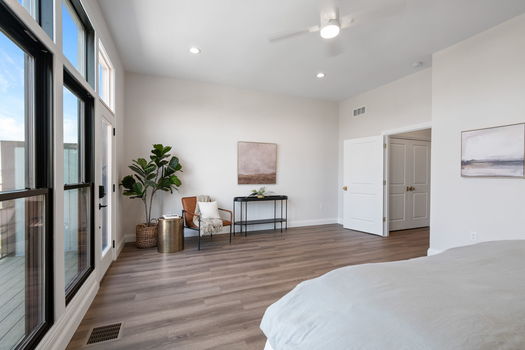 47-web-or-mls-110 W 13th St (47 of 59)