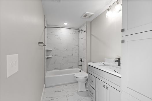 48-print-747 Manhattan Blvd Unit 303 (35 of 37)