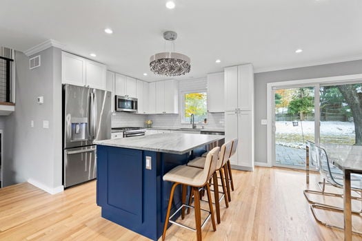 53-web-or-mls-8690 Brittany Dr (53 of 55)