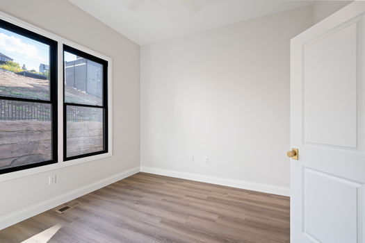 54-web-or-mls-110 W 13th St (54 of 59)