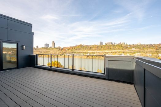 55-print-747 Manhattan Blvd Unit 403 (5 of 29) Large