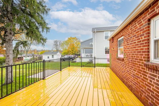 6-web-or-mls-7252 Osceola Dr (6 of 47)