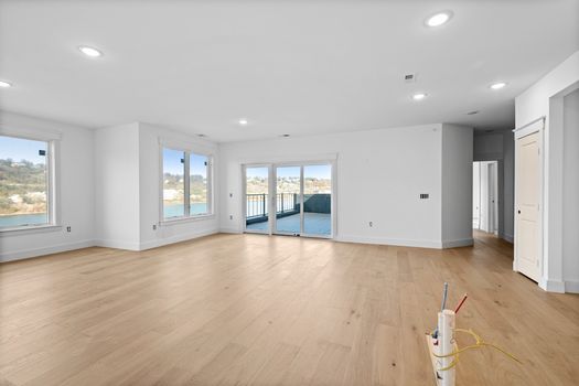 64-print-747 Manhattan Blvd Unit 403 (14 of 29) Large