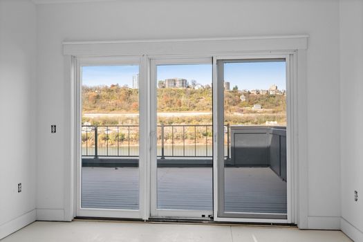 73-print-747 Manhattan Blvd Unit 403 (23 of 29) Large