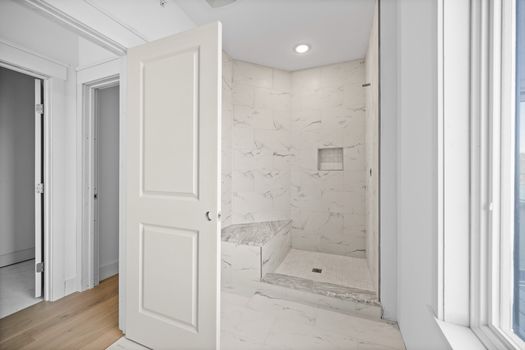 79-print-747 Manhattan Blvd Unit 403 (29 of 29) Large