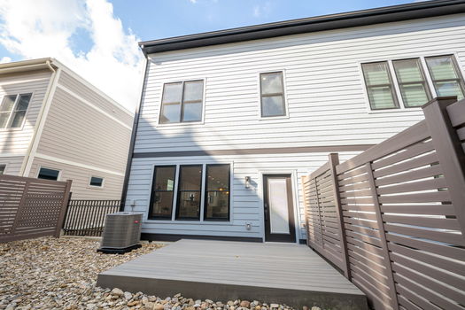 8-web-or-mls-110 W 13th St (8 of 59)