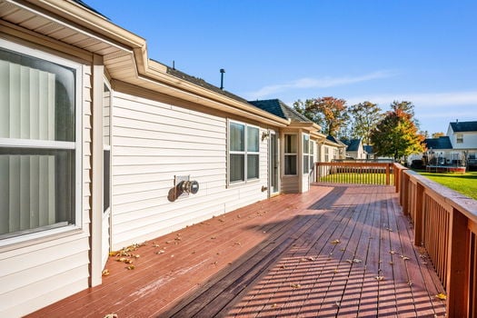 9-web-or-mls-8211 Melrose (9 of 51)