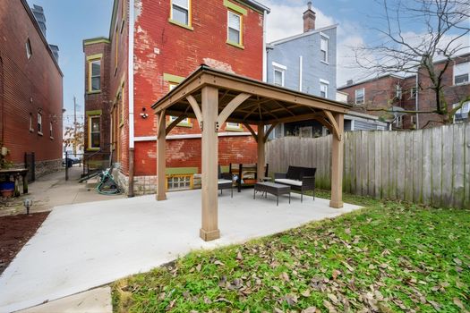 MLS Photo Editing (2048 x 1535 px) - 1