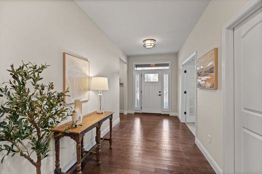 21-web-or-mls-7301 Euclid Ave (21 of 80)