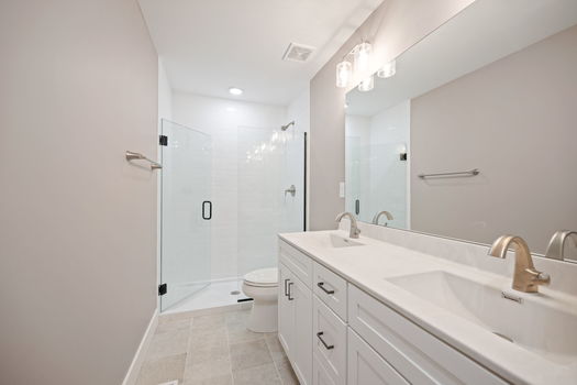 28-web-or-mls-100 W 14th St Unit B (28 of 46)