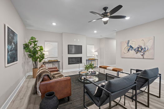 29-web-or-mls-100 W 14th St Unit C (29 of 50)