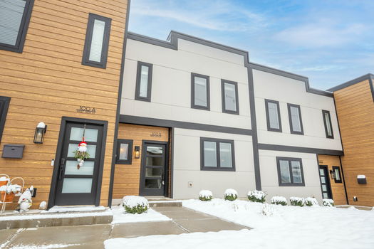 3-web-or-mls-100 W 14th St Unit B (3 of 46)