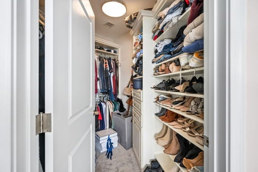 3-web-or-mls-400 Riverboat Row 705 (3 of 41)