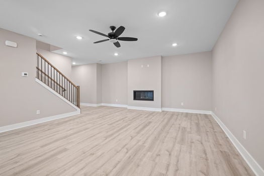 34-web-or-mls-100 W 14th St Unit B (34 of 46)