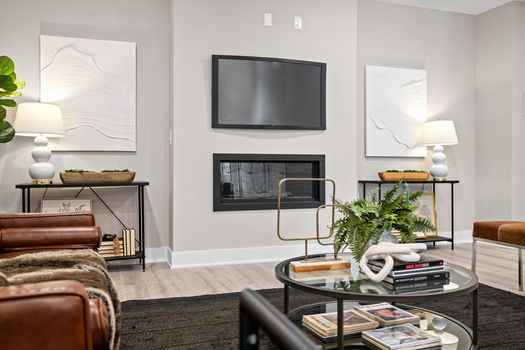 37-web-or-mls-100 W 14th St Unit C (37 of 50)