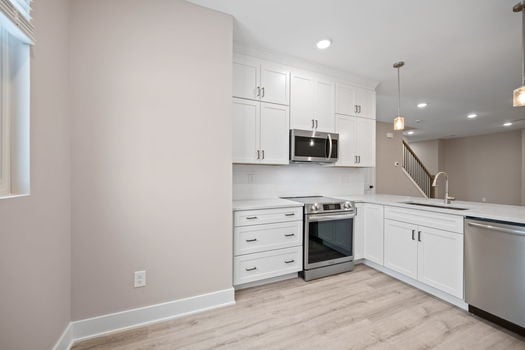 43-web-or-mls-100 W 14th St Unit B (43 of 46)