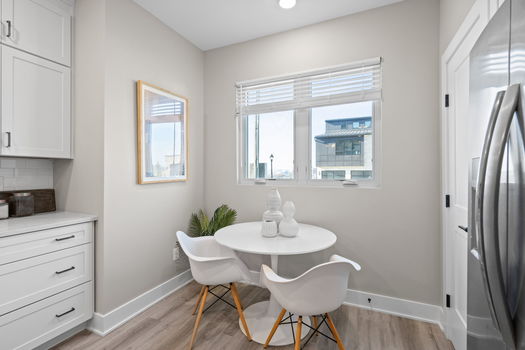 46-web-or-mls-100 W 14th St Unit C (46 of 50)