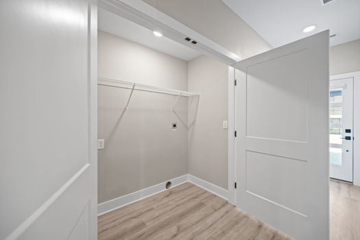 47-web-or-mls-100 W 14th St Unit C (47 of 50)