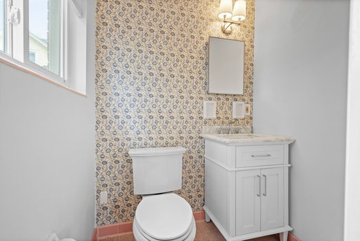 48-web-or-mls-1225 Dean (48 of 56)