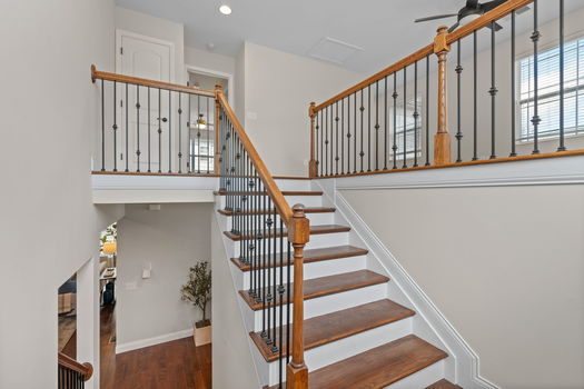 60-web-or-mls-7301 Euclid Ave (60 of 80)