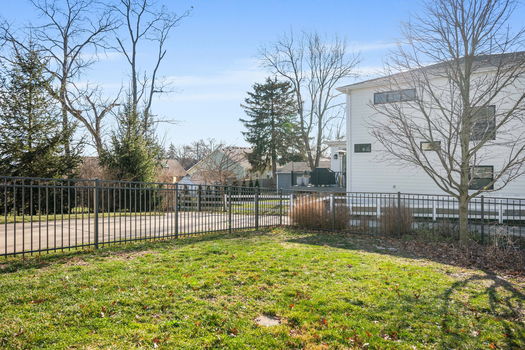 8-web-or-mls-7301 Euclid Ave (8 of 80)