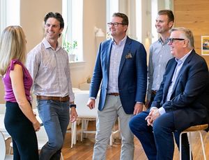 Group Talking web (1) Large