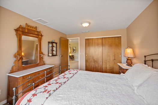 105-web-or-mls-33 Carpenters Ridge (105 of 106)