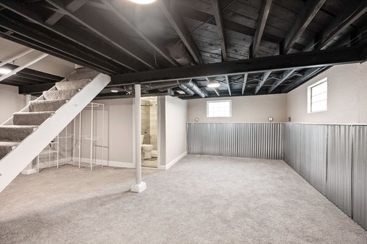 17-web-or-mls-6097 W Fordham Pl (17 of 47)