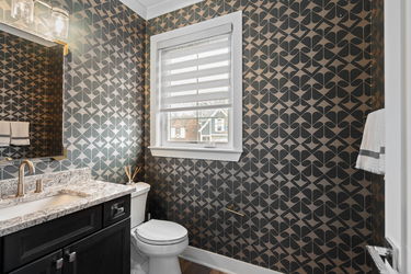 26-web-or-mls-3443 Ault View Ave (26 of 71)