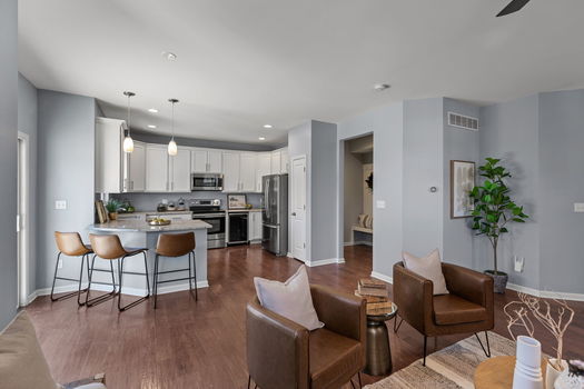 26-web-or-mls-3806 Southern Ave (26 of 63)