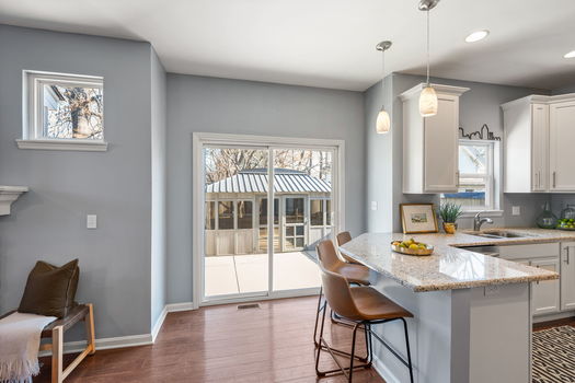 29-web-or-mls-3806 Southern Ave (29 of 63)