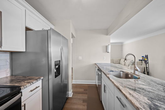 34-web-or-mls-6097 W Fordham Pl (34 of 47)