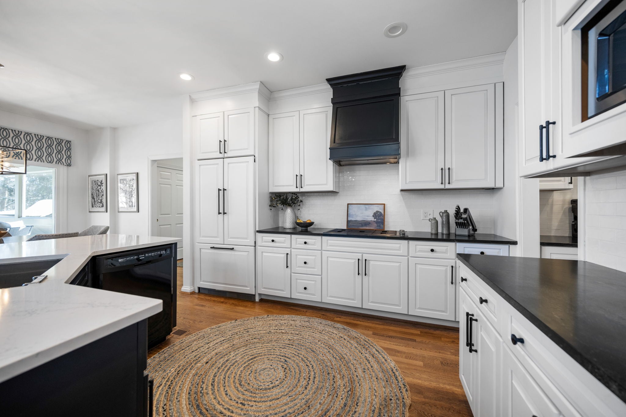 41-web-or-mls-7097 Shawnee Hills Dr (41 of 81)